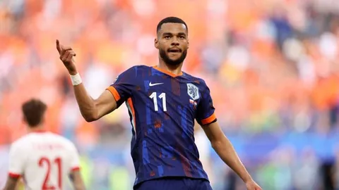 中国男篮备战2025亚洲杯，勇夺佳绩