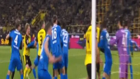 阿森纳新星萨卡喜结连理，24岁边锋与相恋5年佳人共度良辰！